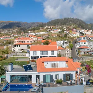 Casa Lira Arco da Calheta (Madeira)